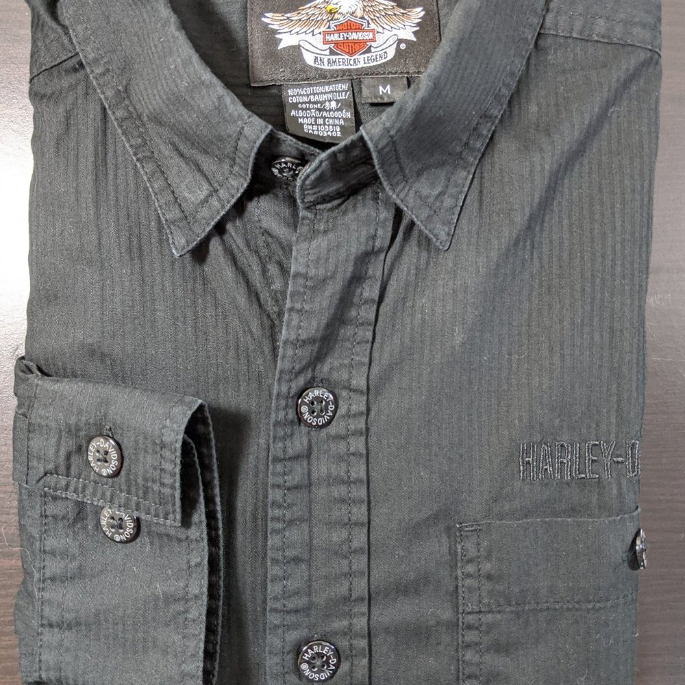 Harley Davidson Embroidered Logos in Black Shirt